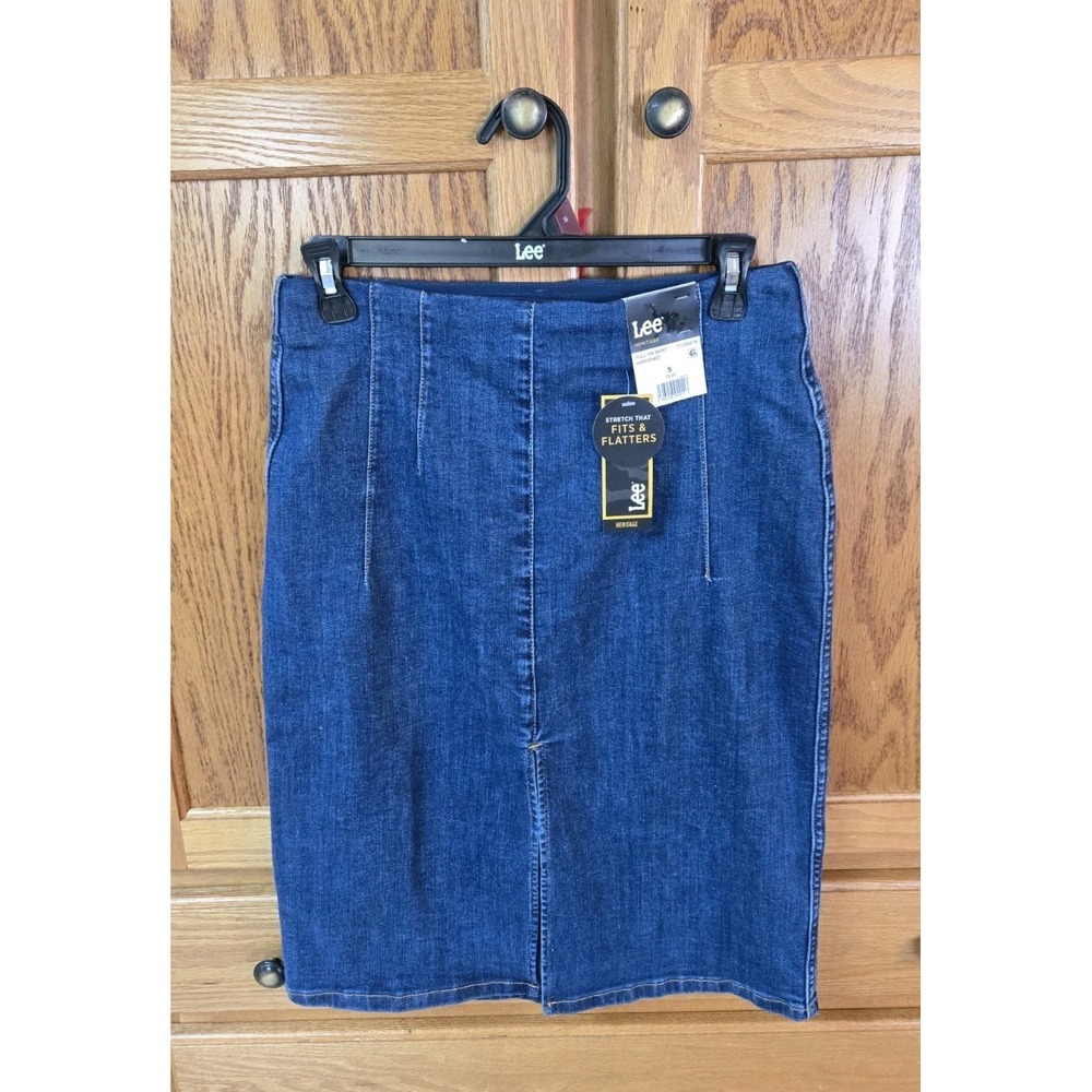 Lee Heritage Womens Size Small Denim Pull On Skirt Hardened w/ Slit NWT